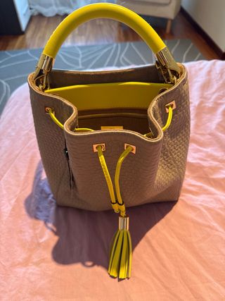 Bolso Purificación García Gris y Amarillo