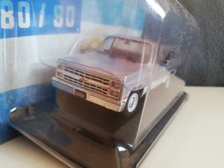 Chevrolet C 10 1:43