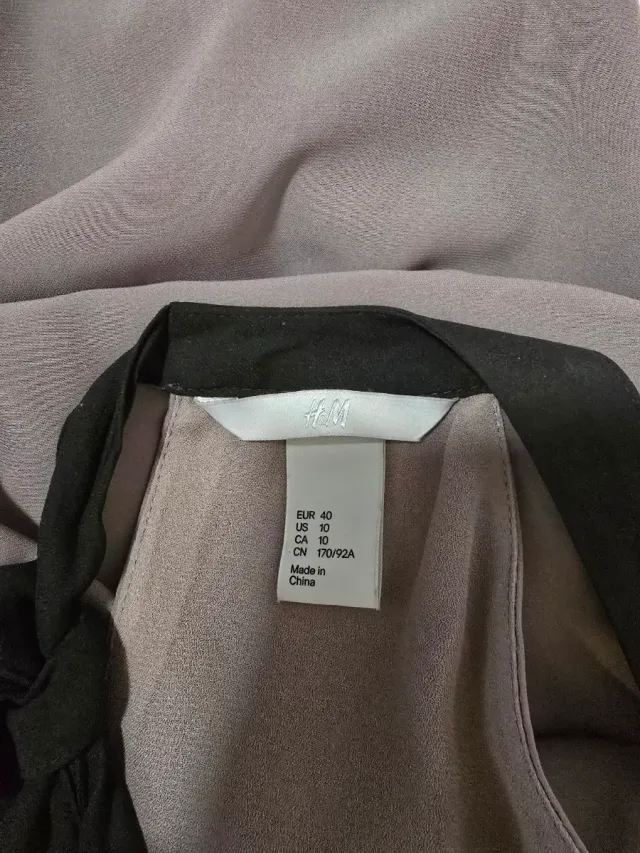 Vestido Midi Negro y Topo