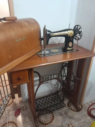 Máquina de coser Singer 1935.