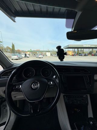Volkswagen Tiguan 2017.