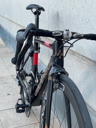 Colnago V3rs Emirates
