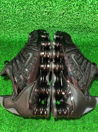 Nike Shox TL Negro (39EU)