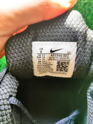 Nike Shox TL Negro (39EU)