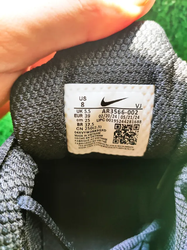 Nike Shox TL Negro (39EU)