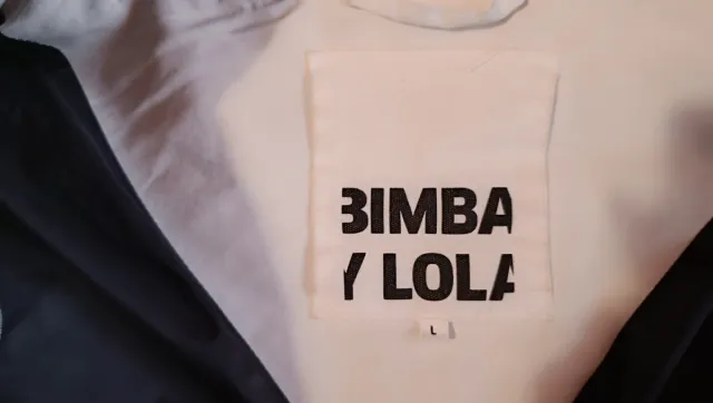 Parka Bimba y Lola Blanca con Capucha