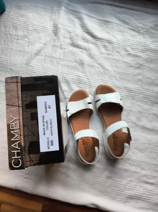 Sandalias Chamby Piel Blanca Talla 41 Velcro