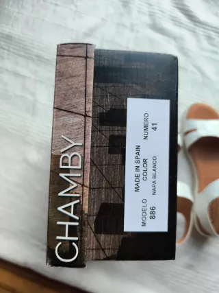 Sandalias Chamby Piel Blanca Talla 41 Velcro
