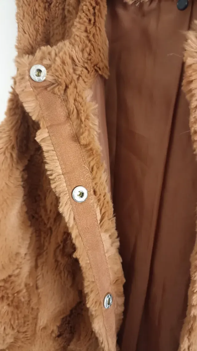 Chaleco pelo Vero Moda marrón mujer