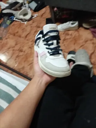 Zapatillas Lacoste Blancas y Rosa