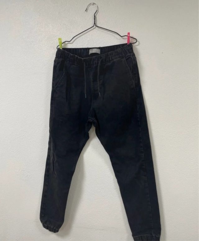 pantalon negro hombre talla S bershka