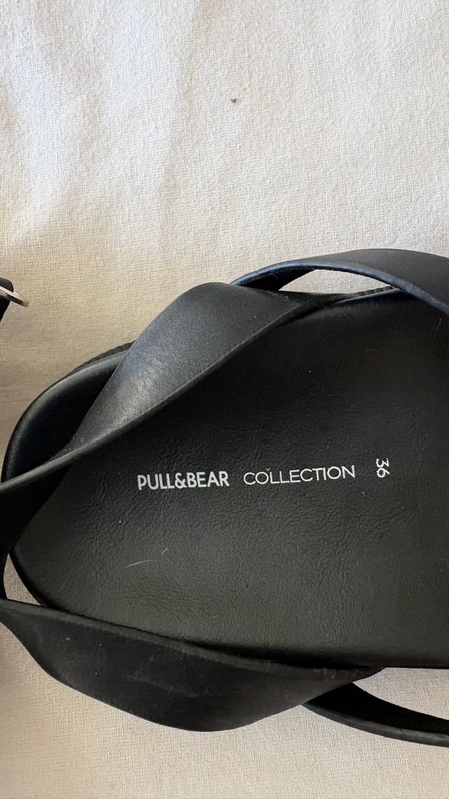 Sandalias Pull&Bear negras