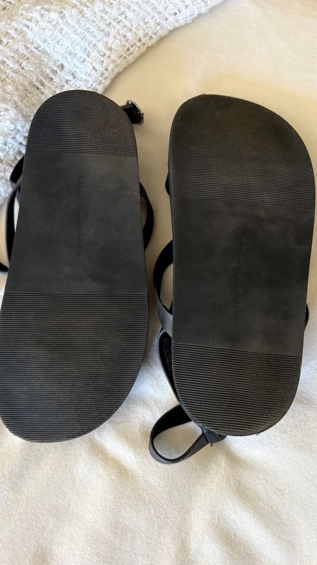 Sandalias Pull&Bear negras