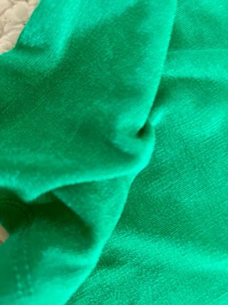 Top asimétrico Stradivarius verde