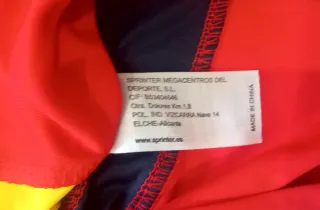 Camiseta deportiva Sprinter roja y amarilla