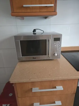 Microondas Teka plateado
