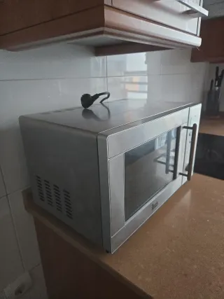 Microondas Teka plateado