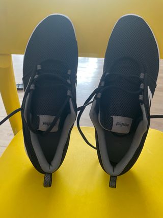 Zapatillas Newfeel Negras Talla 44