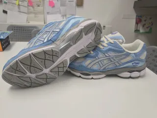 Zapatillas Asics Gel NYC Mujer Talla 43.5