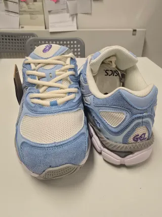 Zapatillas Asics Gel NYC Mujer Talla 43.5