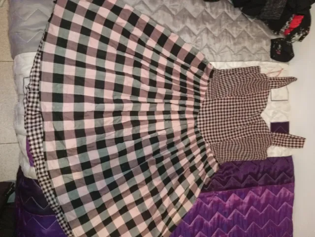 SOLO ENVÍOS. Vestido de mujer a cuadros