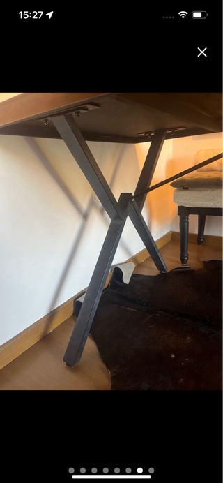 Mesa de comedor de madera y metal industrial