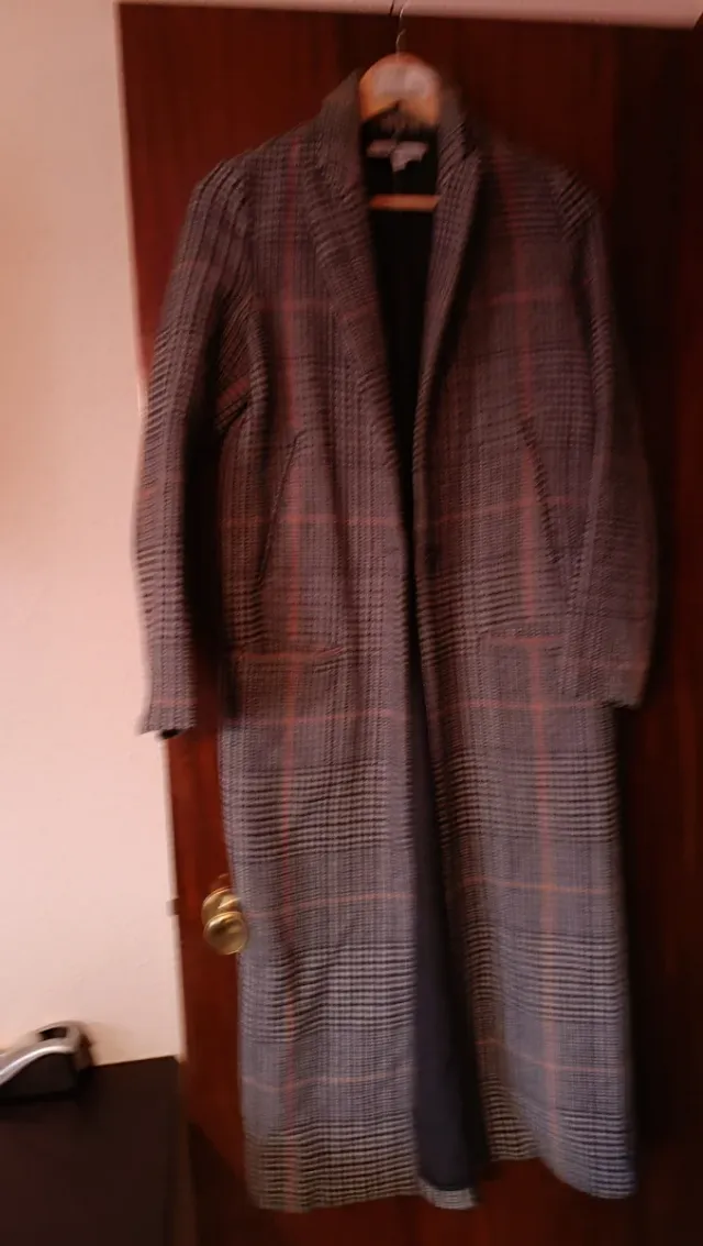 Abrigo cuadros Zara Trafaluc