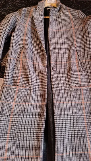 Abrigo cuadros Zara Trafaluc