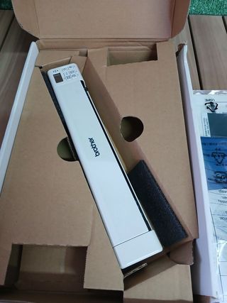 Escáner Brother DS820W