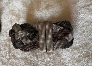 Lote 2 pulseras doradas y plateadas