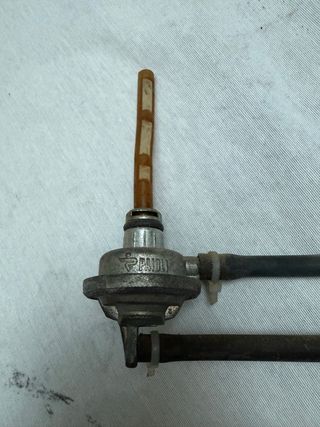 Válvula de paso gasolina Yamaha Majesty