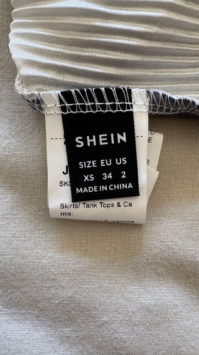 Conjunto Top y Falda Estampado Cebra