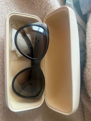 Gafas de sol Chloe vintage negras y doradas