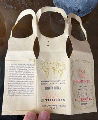 Collezione 3 bottiglie vino vuote G. Troglia