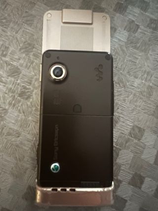 Teléfono Sony Ericsson Marrón/Plata