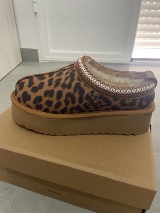 UGG mujer leopardo plataforma