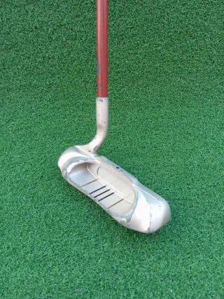 Putter Pinseeker  ti-King palo de golf