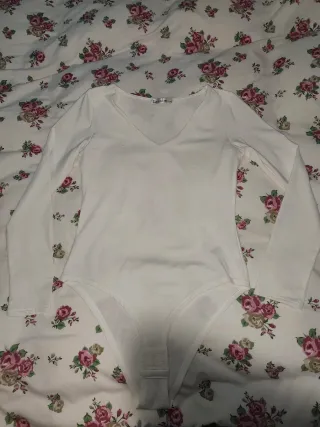 Body manga larga blanco y abrigado