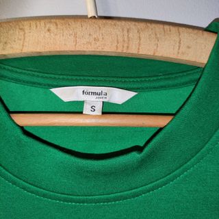 Camiseta verde talla S