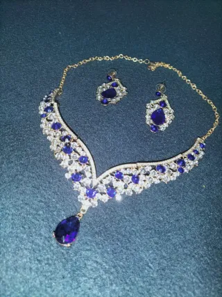 Corona Joyas Azul y Dorada