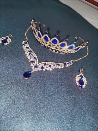 Corona Joyas Azul y Dorada