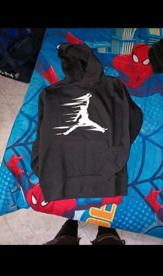 Tuta Jordan bambino taglia n. 10-12 anni