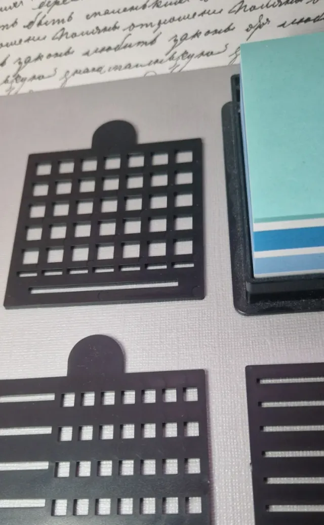 Dispensador Post-it con plantillas