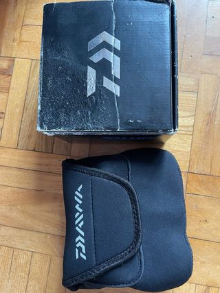 Carrete Daiwa Saltiga BJ4000