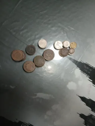 Colección de monedas antiguas 69 monedas