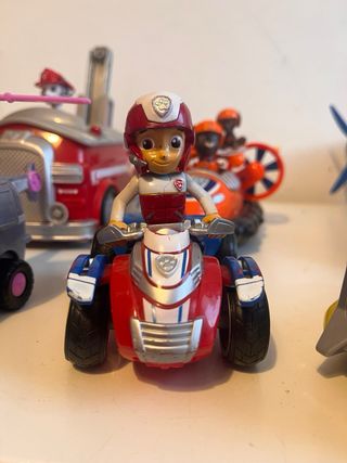 Lote Patrulla Canina Personajes y Vehículos