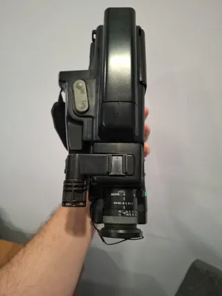 Videocámara Funai VHS-C FCP-100