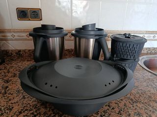 Thermomix TM6 con 2 vasos