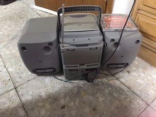 Equipo de música Philips AZ2407