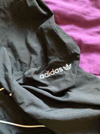 Cazadora cortavientos Adidas Talla M